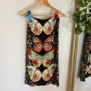 Butterfly mid skirt